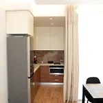 Lindi's 8/3